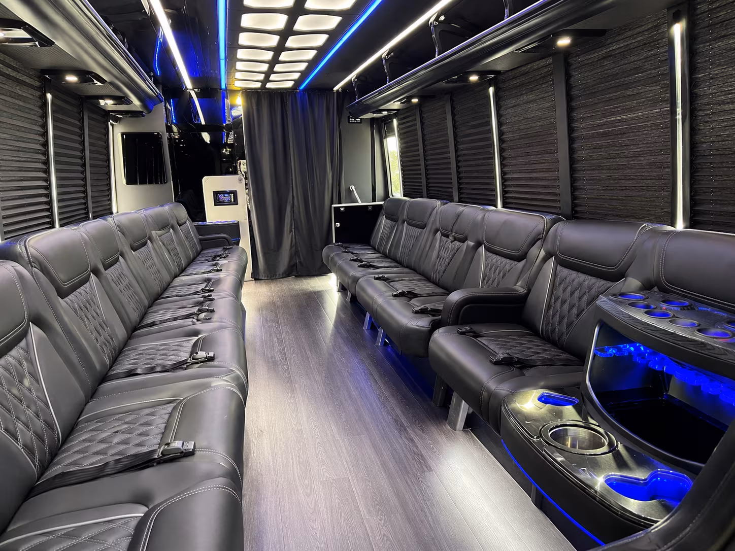 Newark Homecoming & Prom Party Bus Rentals
