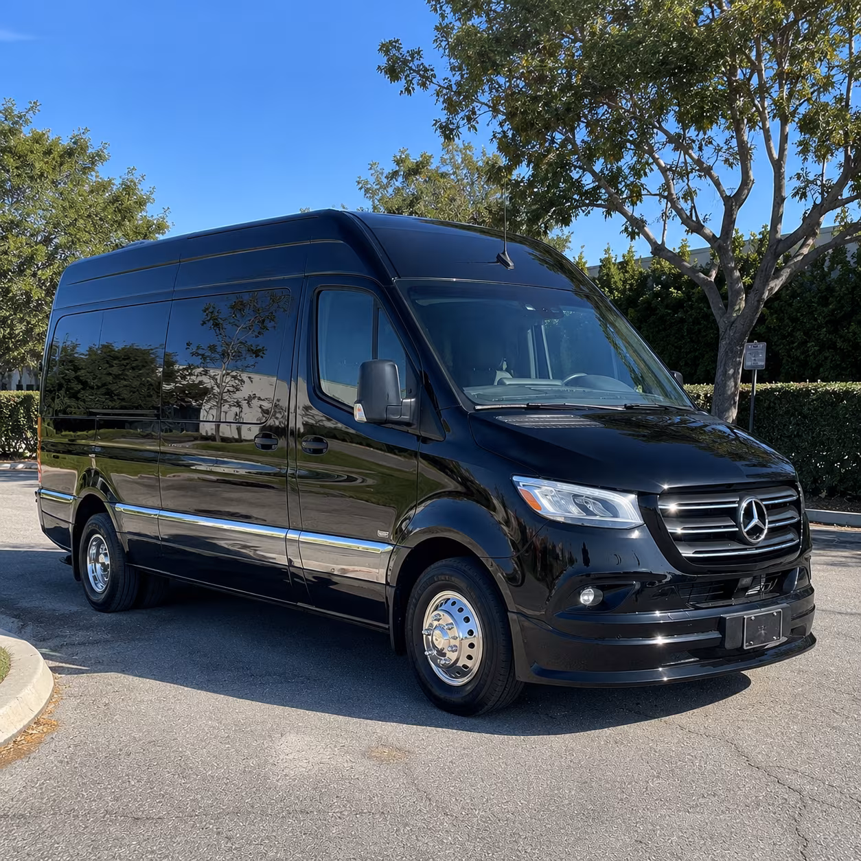 Staten Island Airport Shuttle & Transportation party bus exterior