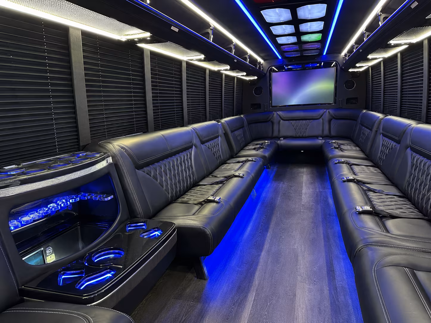 Staten Island Birthday, Sweet 16, & Quinceañera Transportation party bus exterior