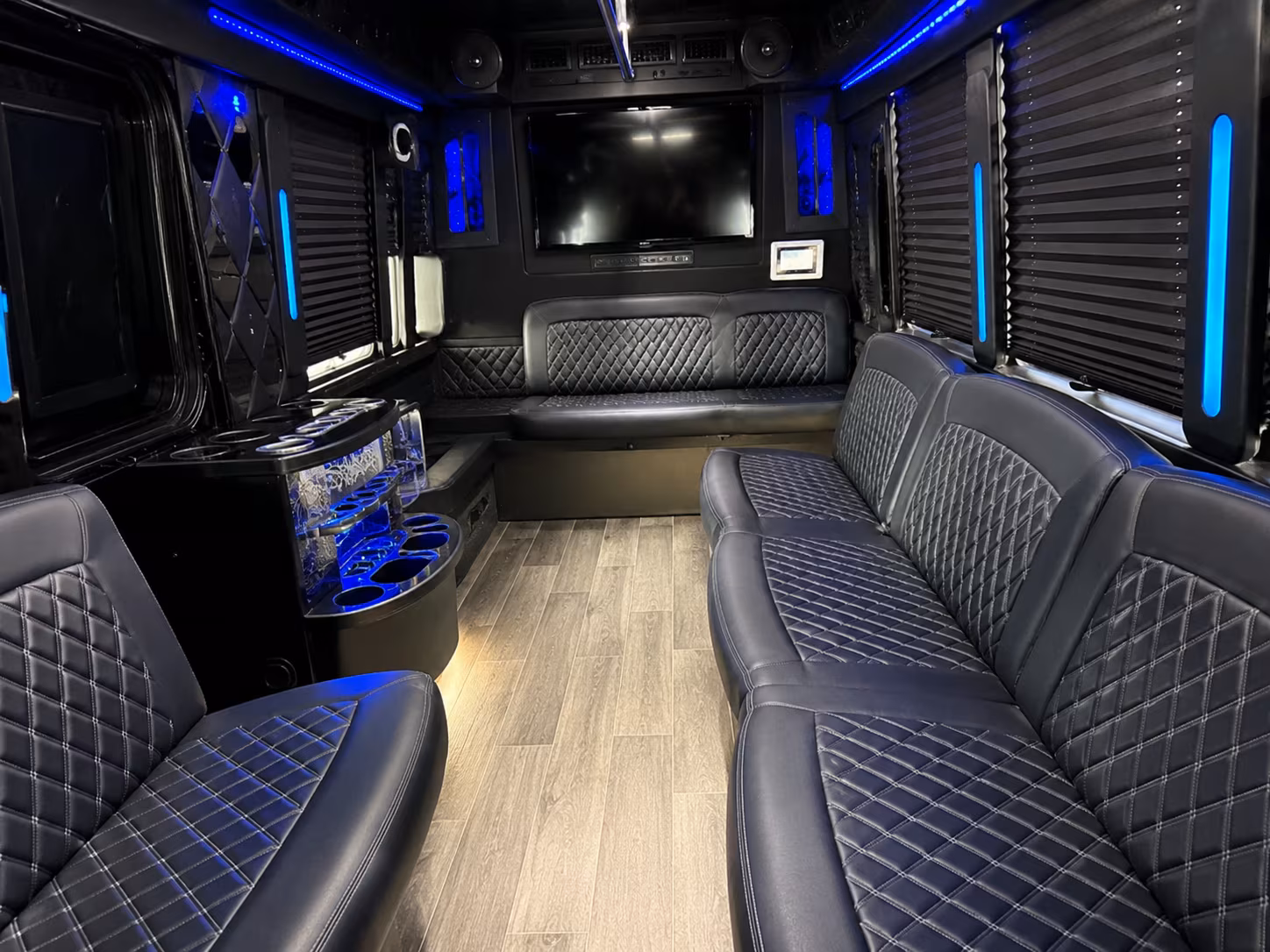 Staten Island Prom & Homecoming Transportation party bus exterior