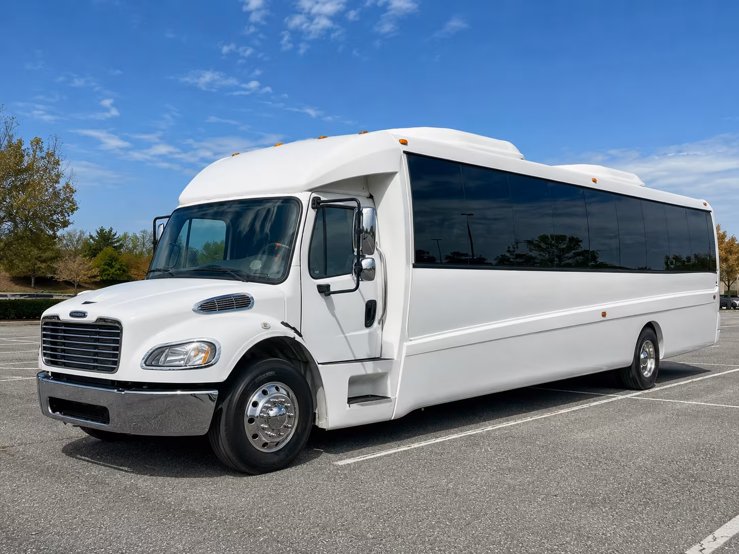 Staten Island Winery Tour & Pub Crawl Transportation party bus exterior